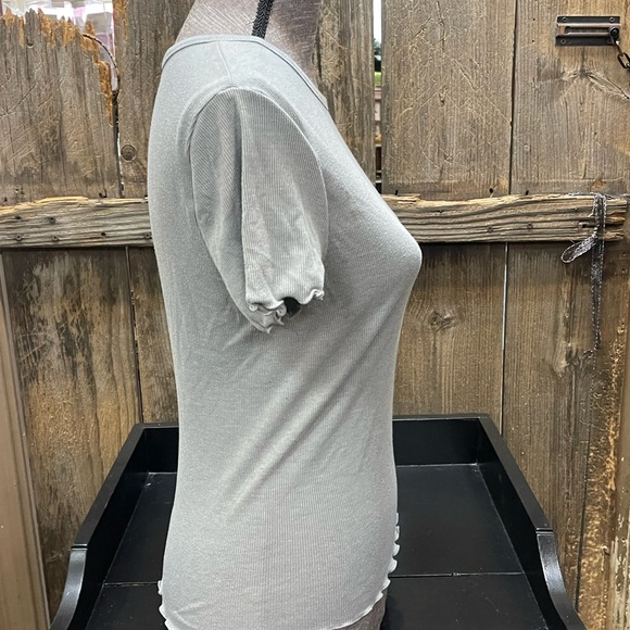 Victoria’s Secret PINK t-shirt grey - Picture 8 of 8